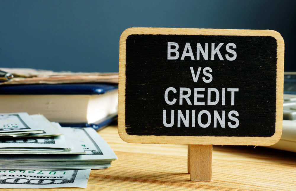 Credit Unions vs Banks: Key Differences and Benefits